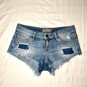 Sexy distressed denim shorts